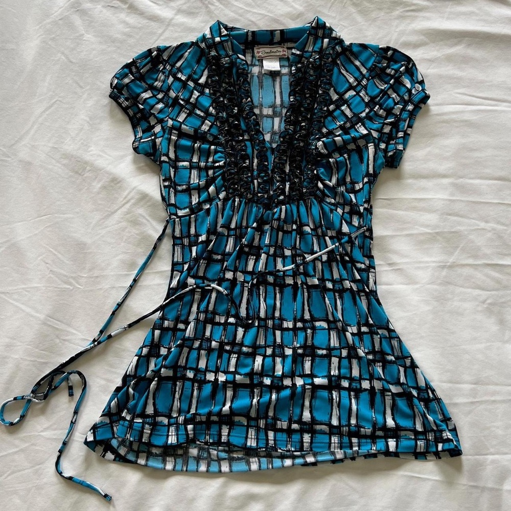 bebe Blue and Black Patterned Blouse